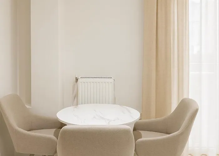 Rotonda Luxury 아파트